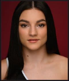 ZOIE LEE